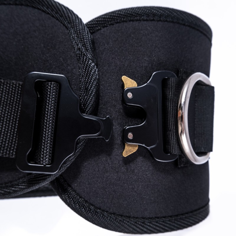 Dip Belt - weightlifting belt with a buckle