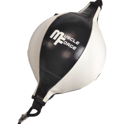 Palla da boxe reflex appesa su una corda elastica