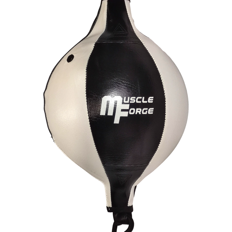 Palla da boxe reflex appesa su una corda elastica