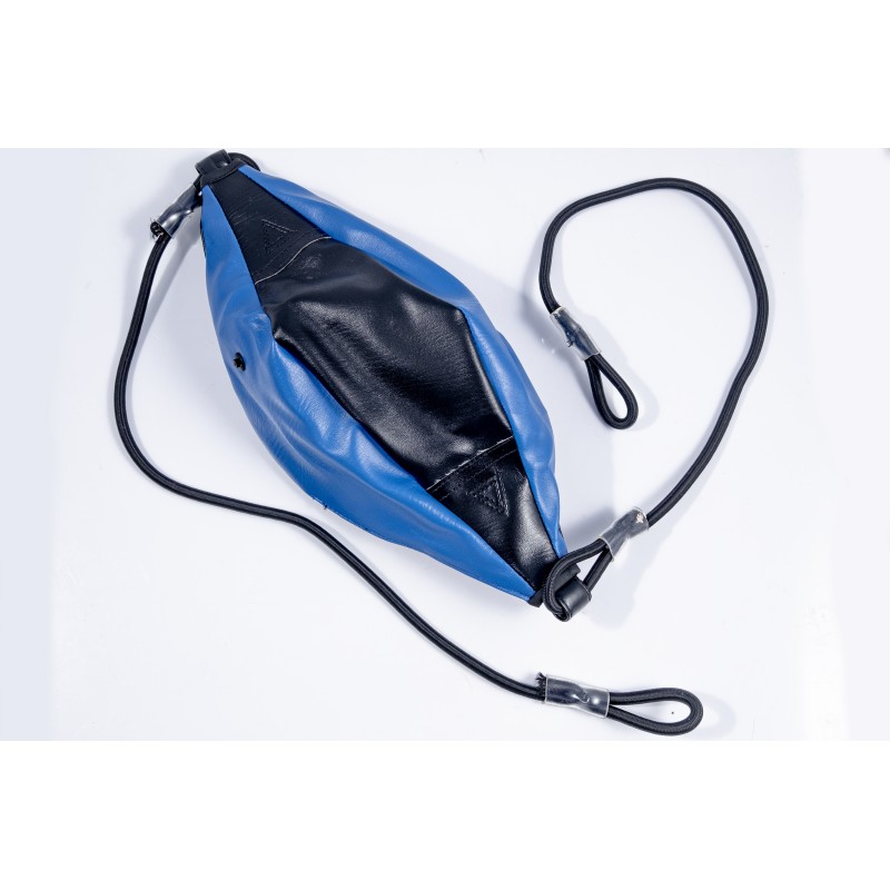 Hanging speed-reflex boxing ball on an elastic cord